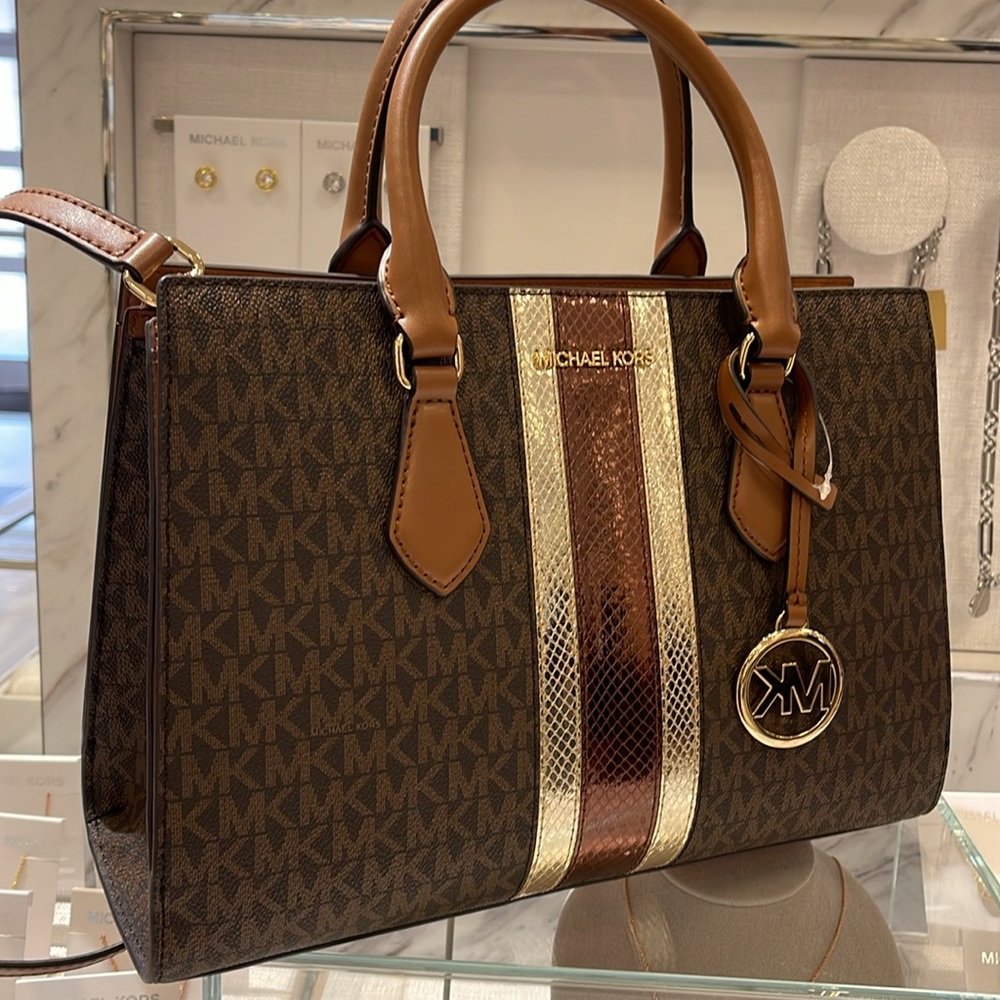 Michael Kors Sheila Medium Signature Logo and Metallic Satchel Crossbody CZ NWT - Picture 3 of 16